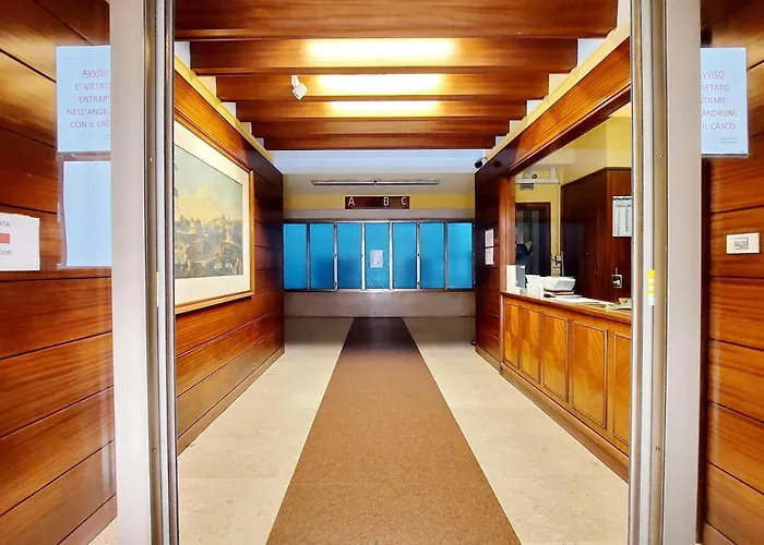 Real Vatican Inn